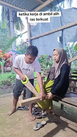 ketika kerja di ambil alih ras terkuat🤣🤣 #viralvideotiktok #kocak #ngakak #fypviral #komedi #viralfyp #fyppppppppppppppppppppppp 