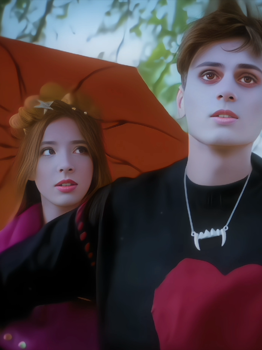 Esta pareja están perfecta como las canciones de Lana del Rey, sentí un sentimiento al hacer este video, Me duele el corazón pensar en que algo malo podría pasarles. Si pudiera meterlos en una cajita para que nadie les haga daño, lo haría sin pensarlo, yo haría todo lo posible para ellos no terminen y sigan su vida juntos, si supieran el cariño que le tengo a esa pareja, me siento afortunada de poder admirarlos y apoyarlos en su camino juntos, si ellos terminan, prometo que lloraré todas las semanas, si ellos terminan, prometo que mi fe en las relaciones habrá acabado, Hay gente que los critica por sus decisiones, pero yo admiro su valentía para seguir su corazón, en el 2021 se encontraron como amigos pero años después, su conexión se convirtió en amor, Aunque la gente los imaginaban con otros, ustedes estaban destinados  a ser la pareja perfecta, tal  como son.🫶🏻✨️💗 @Anastasia/Stacy @Sleeper @Sleeper Boris #viral_video #edit #belleza #muchoapoyo #viralllllll #Tina #apoyo #apoyo? #nuevovideooo #timtin #paratiiiiiiiiiiiiiiiiiiiiiiiiiiiiiii #noflop 