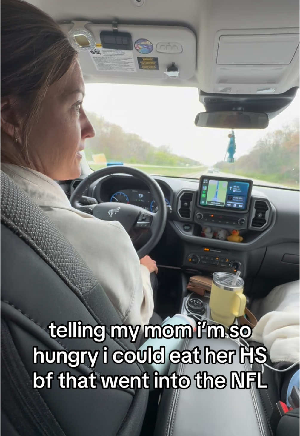 Ian gold if you see this you you shouldve stayed with my mom #fyp#imsohungry 