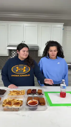 Flipping for Chili’s #chillis #chilistripledipper #cheesepull #mozzarella #izzyandmary #lifewithbrothers ##familygamenight##familygames