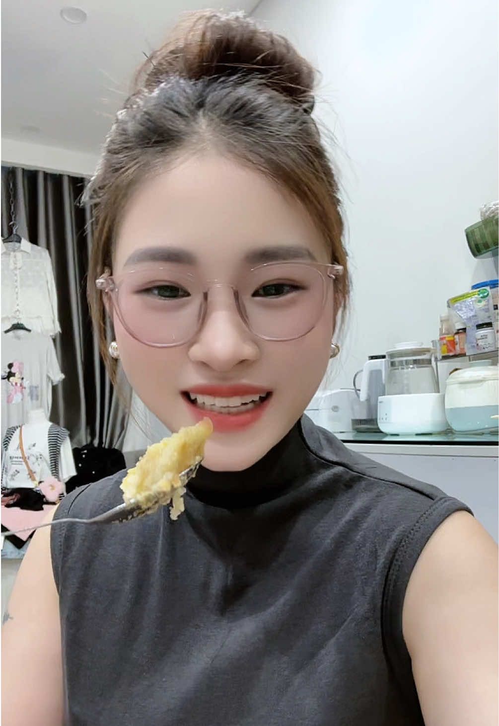 Tưởng đàn ông nói không á 😭😭😭 có phải live nhiều họng yếu hơn k mn 😫 #xuhuong #xuhuongtiktok #meimeiclothes #hànghottrendnữ 