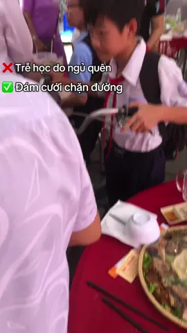 Khổ thân thằng bé #viral 