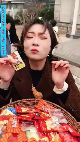 Dù Ở Hoàn Cảnh Nào Cũng Phải Ăn Miếng Thịt Cay!#mukbang #food #anuong #anvat #shorts