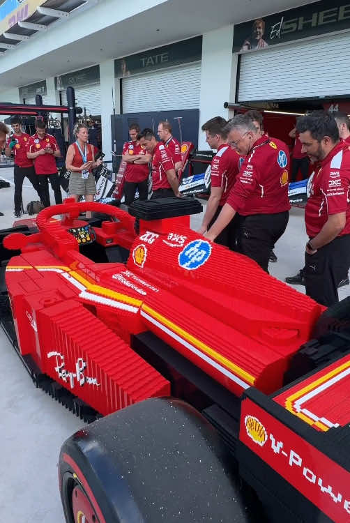 Pitstop practice looks slightly different here 🤔 #FerrariTikTok #F1TikTok #ScuderiaFerrari