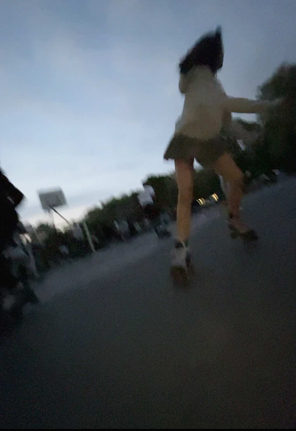 Smth light on lil late night clip. Starting to get a lot more comfortable now 👹 || 🎥: @MK-On8s #fyp #foryou #fypシ゚ #fyppppppppppppppppppppppp #skatescene #londonskaters #ldnskatescene #rollerskates #skatingtiktok #skatersoftiktok 