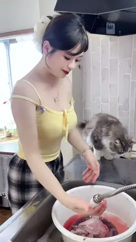 Nay em nấu cháo lòng Cháo em ăn hết để lòng yêu anh 🫶 #xuhuongtiktok #nauancungtiktok #viral #Vlog 