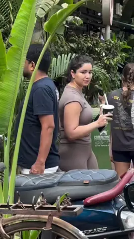 #saratendulkar 🔥 spotted in bandra today #fitnessmotivation #sassy #indianbeauty 