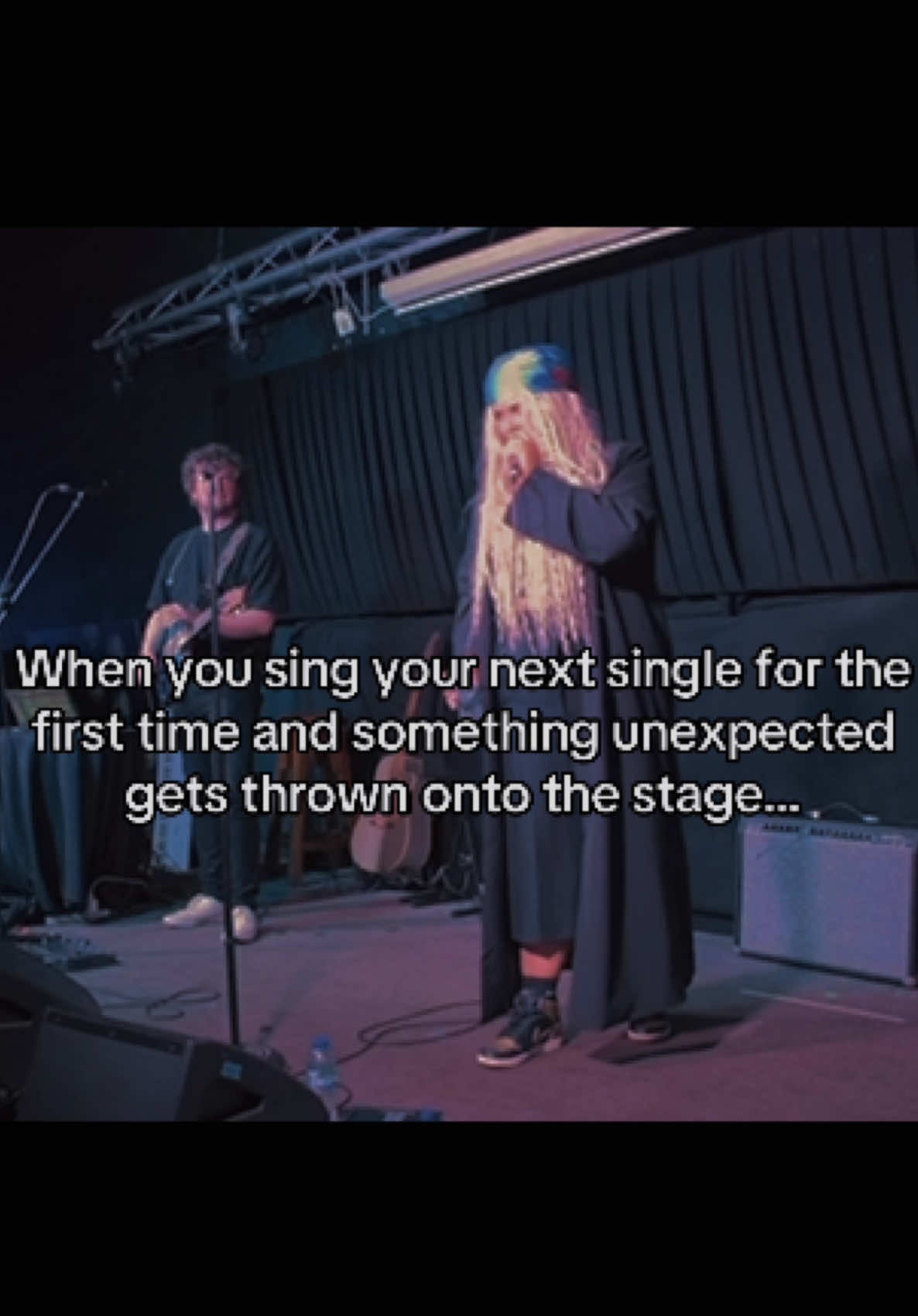 No I am still not over this moment 😭 #madefor #independantartist #single #foryou #fyp #funny #foryoupage #trendingsound #unsignedartist #blowthisup #live #london #camden #algorithm #algoritmotiktok #Summer #radio #dating #Relationship #hinge #bumble #tinder #band #singer 