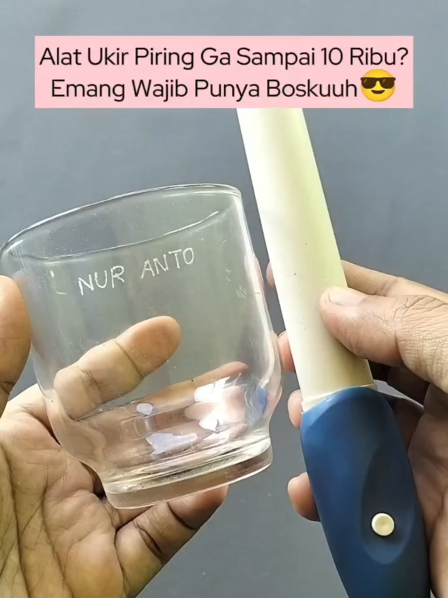 Membalas @ibu_reynandAlat Ukir Piring Ga sampai 10 Ribu ? Ibu-ibu wajib punya ini sih di Rumah. Soalnya bisa buat nandain apa aja🔥 #alatukir #alatukirpiring #alatukirsendok #alatukirperabot #alatukirserbaguna 
