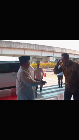 #Presiden Prabowo ResmikanTerminal Khusus Haji dan Umrah 2F Bandara Internasional Soekarno-Hatta #tniindonesia🇮🇩 #fypシ゚viral🖤tiktok #Lanjutkan #prabowosubianto #tiktokviral #ftptiktokviral #viralvideotiktok 