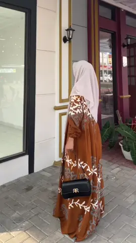 Zivallent Padma Series 😍 Pelopor gamis rayon twill dengan kain terbaik dikelasnya 😍 Motif terrrcantik yang aku punya 😍🔥#gamistwill #gamistwillpekalongan #gamiswanita 