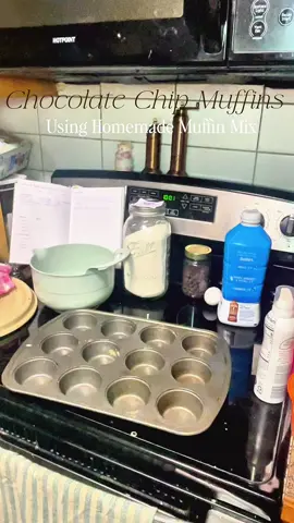 The best muffins I’ve ever had for this sweet Sunday morning🫶🏻 recipe from @LivingPlanetFriendly #homemade #fromscratch #muffins #sundaymorning #breakfast #smallcontentcreator #foryoupage 