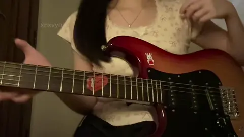 side to side - ariana grande // 🎸: @kistonemusic.id #guitar #fyp #guitartok #cover #arianagrande #arianator #sidetoside #electricguitar #foryou 