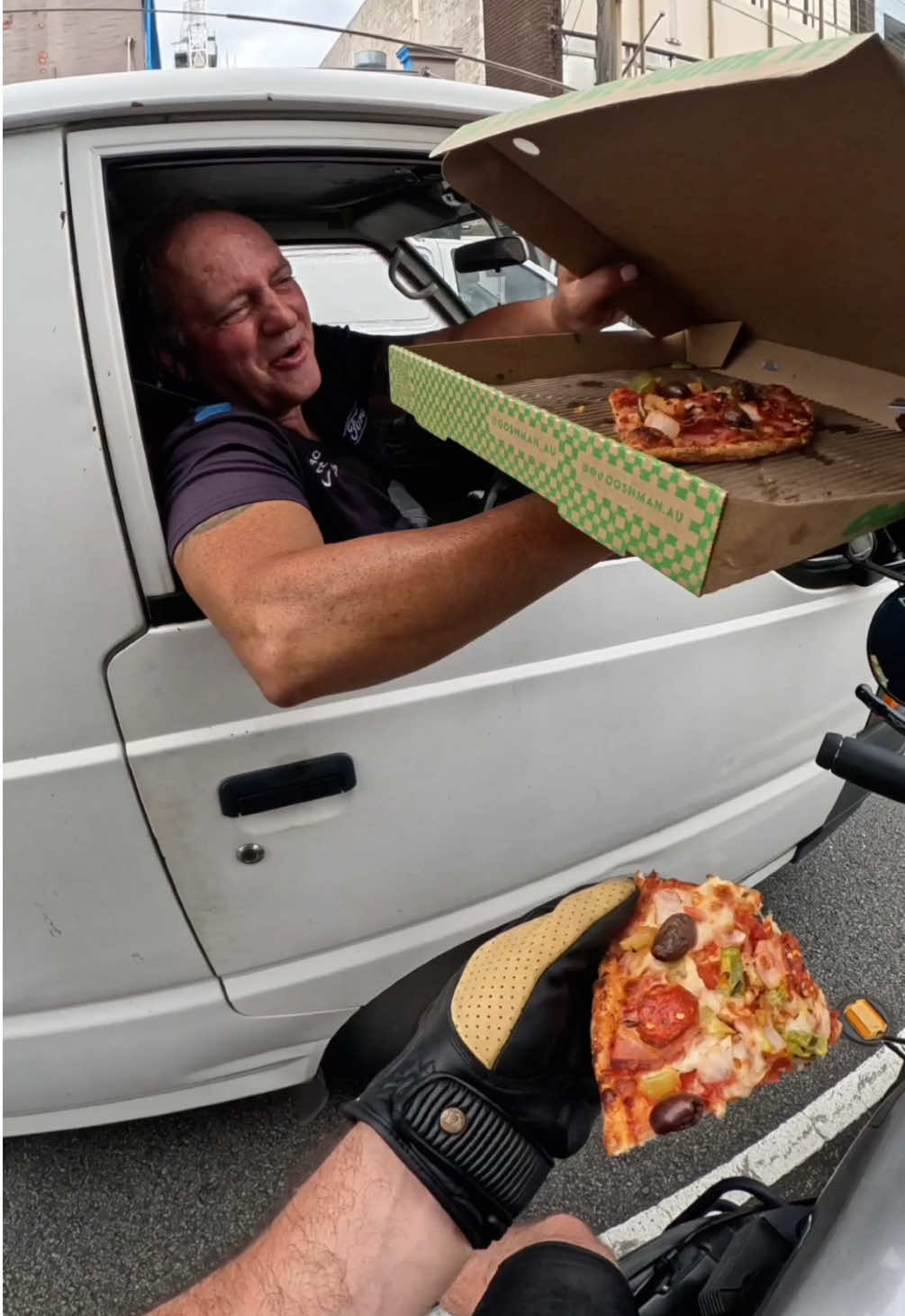 Free pizza hack 🍕  I threw some sweets (lollies) through this guys window and he offered me some pizza. A fair trade to be honest!  “What a way of meeting aye!!?” People are nice 🖤🤍  Love you x  . #harveyridesbikes #harvey #preciouscargo #motorbike #motorcycle #scrambler #biker #vibes #wholesome #feelgood #london #gopro #pizza #freepizza #freepizzahack