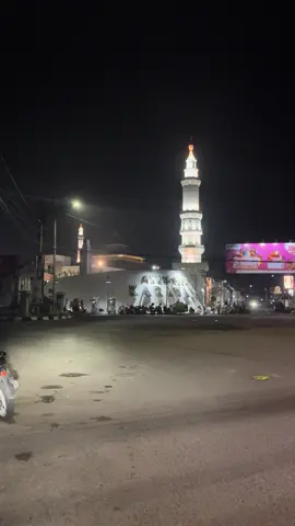 karawang dengan segala kegagalan cintanya 😹🗿 #karawang #alunalunkarawang 