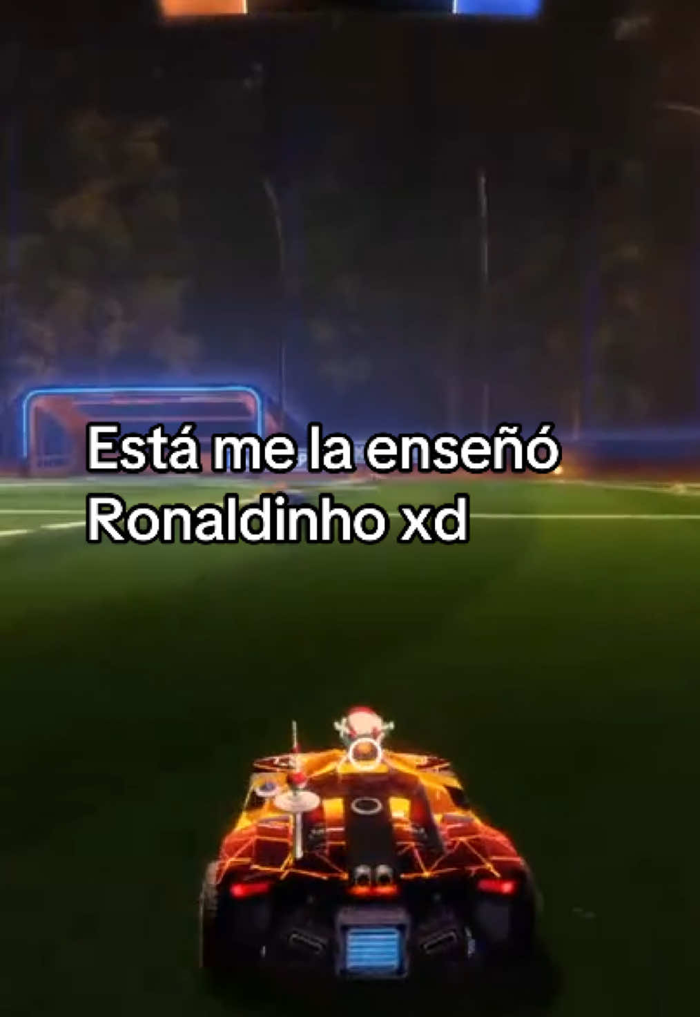 Goku está me la enseñó Ronaldinho 😎 ⚽️ 🚗 🔥  #rocketleague #rocketleagueespañol #rocketleagueclips #futbol #ronaldo #ronaldinho #gaming 