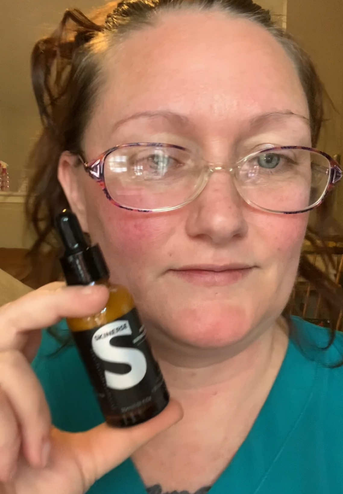 Aging gracefully? Yes please. Skinerse Anti-Aging Wrinkle Serum is my go-to for smoother, firmer skin. It’s lightweight, powerful, and gives my skin that youthful bounce we all crave!#UGC #ugccreator #ugccommunity #ugcexample #gifted #amazonfinds #amazon #amazonmusthaves #fyp #over40 #skincare @SKINERSE @skinersebeauty001 