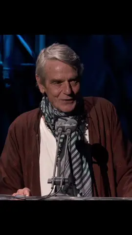 Jeremy Irons hosting the @intljazzday concert in Abu Dhabi, on 30 April 2025. #jeremyirons #jeremyironsedit #british #edit #fyp #oldermen #actor #jeremyirons🥵 #Love 