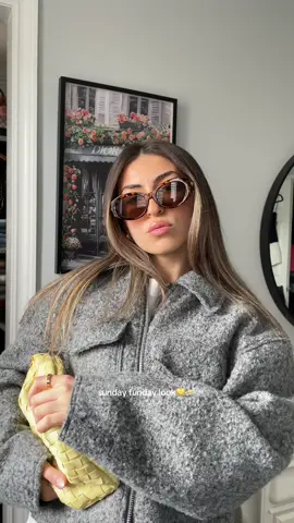 anything butter yellow pls💛 #ootdfashion #butteryellow 