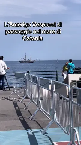 L’Amerigo Vespucci a Catania #catania #amerigovespucci #airshow 