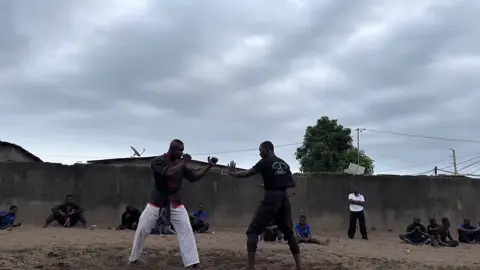 Compétition de Combat 2025 Cobra 🐍 🆚 Bison 🦬 #poutoi #vue #kungfu #abidjan225🇨🇮 #visibilité #shaida 