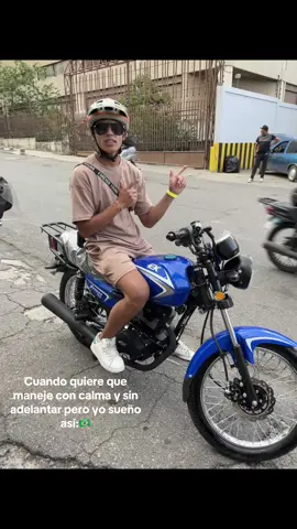 Calmao😴.                                                                                                                                #dograu🇧🇷#moto #virallllllll                #stunts #caracasvenezuela🇻🇪 