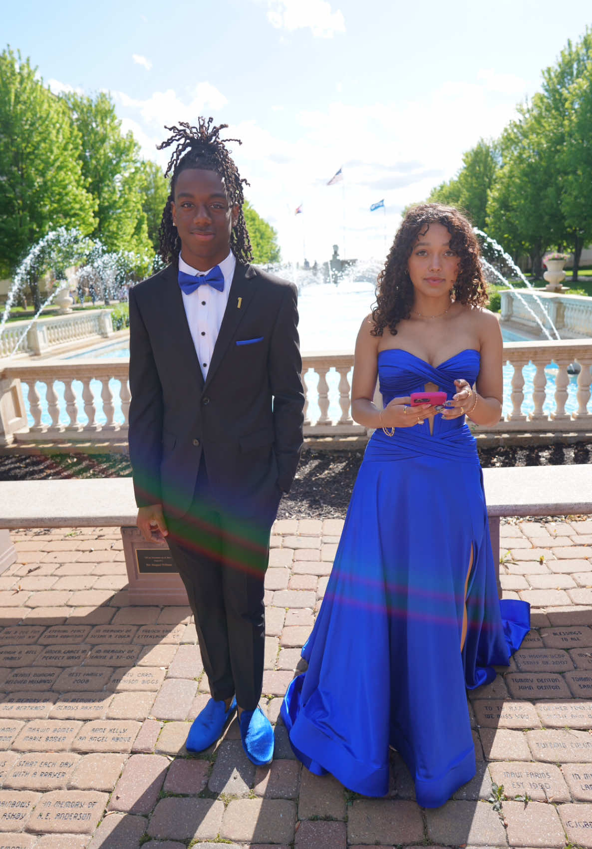 I apologize in advance, this isn’t the “spend the week with me” you were hoping for.. swapped it for a GRWD for prom. ☺️⁣ ⁣ We can spend the week together next week.. 🫣⁣ ⁣ Until then, here’s a little prom prep with my teenager. 💙🫰🏾🤩⁣ ⁣ #prom2k25 #prom2025 #juniorprom #boymom #djf 
