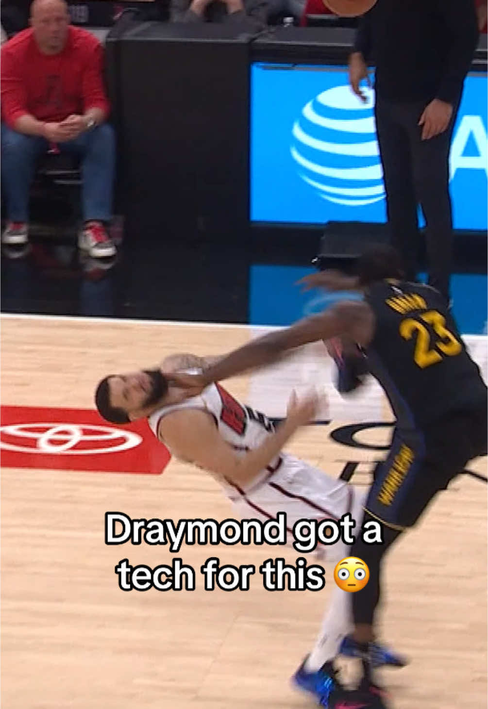 Draymond got a tech on this play. 😳😳 #draymond #fredvanvleet #NBA #basketball #warriors #rockets #nbaplayoffs 
