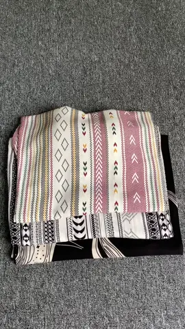 Serius sih celana kulot kallyoutfit bahan gk usah di raguin lg,jahitan rapih motif cakep”😍 #kulotrayon #kallyoutfit #celanawanita #fyp #celanahommy #kulotmurah #guncang55 