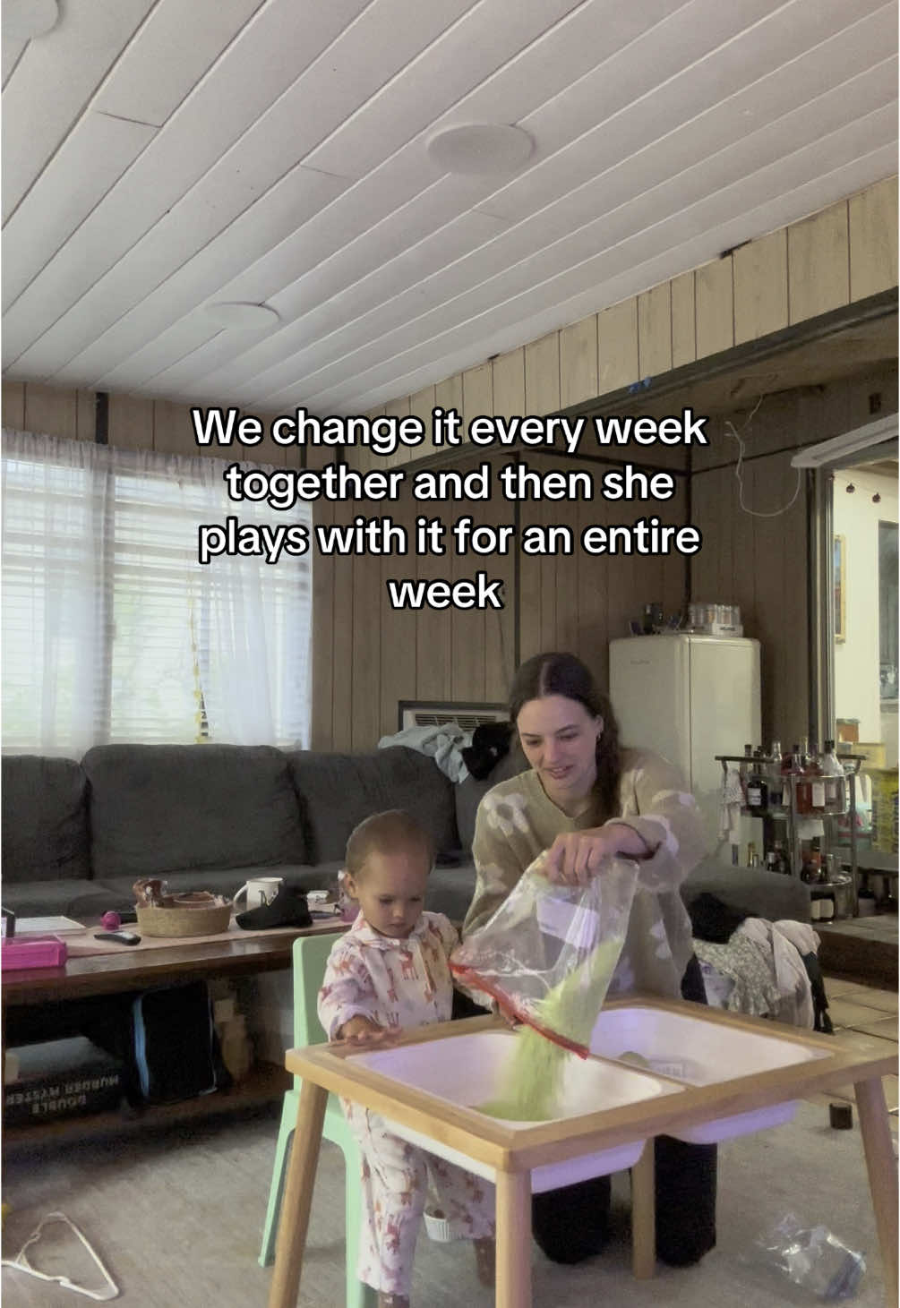 The gift that keeps giving! our favorite thing to do together. #fyp#niece#auntie#giftidea#sensoryactivities#sensorytable#giftideaforniece 
