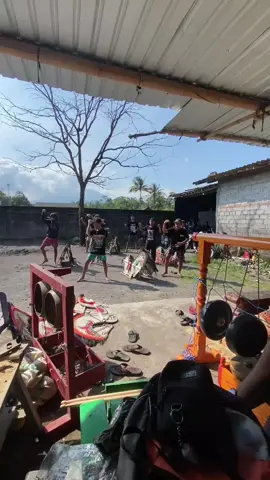 bersama blendrongnya lereng merapi #jatilanjogja #lerengmerapi #masukberandafyp #fypage  @𝙮𝙖𝙣𝙬𝙖𝙚𝙚 @𝙋𝙄𝙉 @Bayu adjie Setiawan @Repoll 