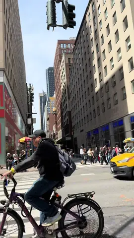 Strolling New York City, Manhattan ❤️#usa🇺🇸 #nyc #news #newyorkcity #tiktok #unitedstates 
