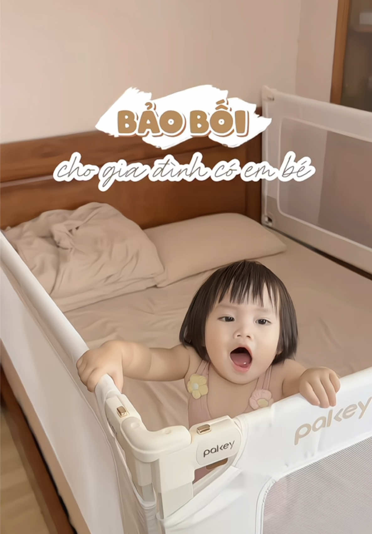+1 máy bảo vệ cho bé con nè các mẹ ơiii. Thanh chắn pakey công nhận chắc chắn nha. Hơn hẳn loại cũ em Gin dùng í#thanhchangiuongpakey #thanhchangiuong #pakey