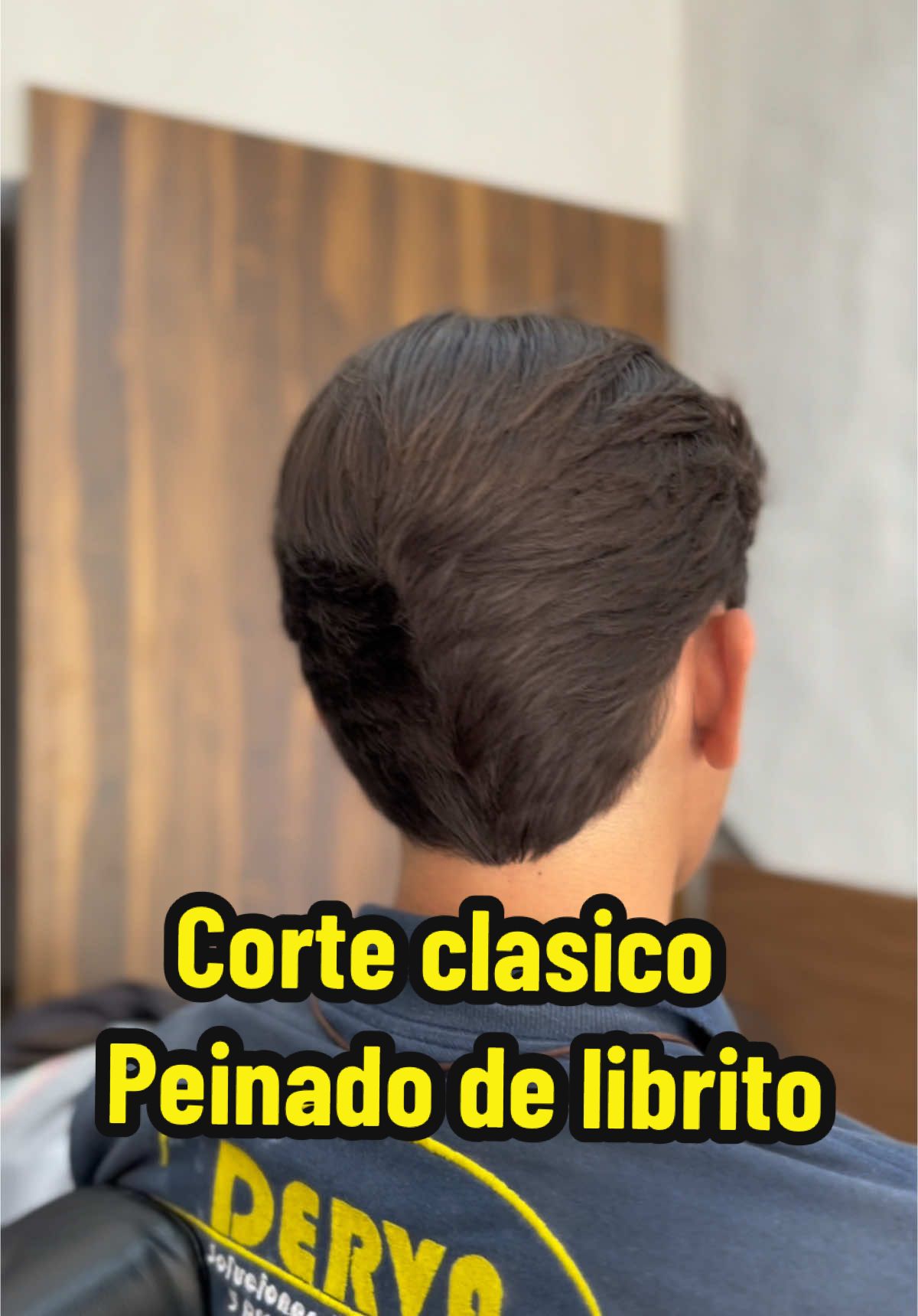 Corte clásico + Peinado de librito ⚡️ 📍Zapopan, Jalisco  (Mesa colorada oriente plátano #5)  📞Citas al: 33-1911-5027 #barberias #topbarberias #guadalajara #zapopan #fade #corteclasico #cortedepelo #belleza #