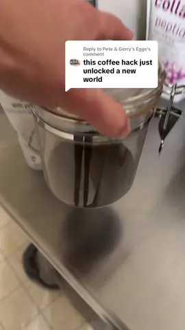 Replying to @Pete & Gerry’s Eggs #mctoil #mctoilpowder #coconutoil #keto #coffee #bulletproofcoffee #ketofriendly 