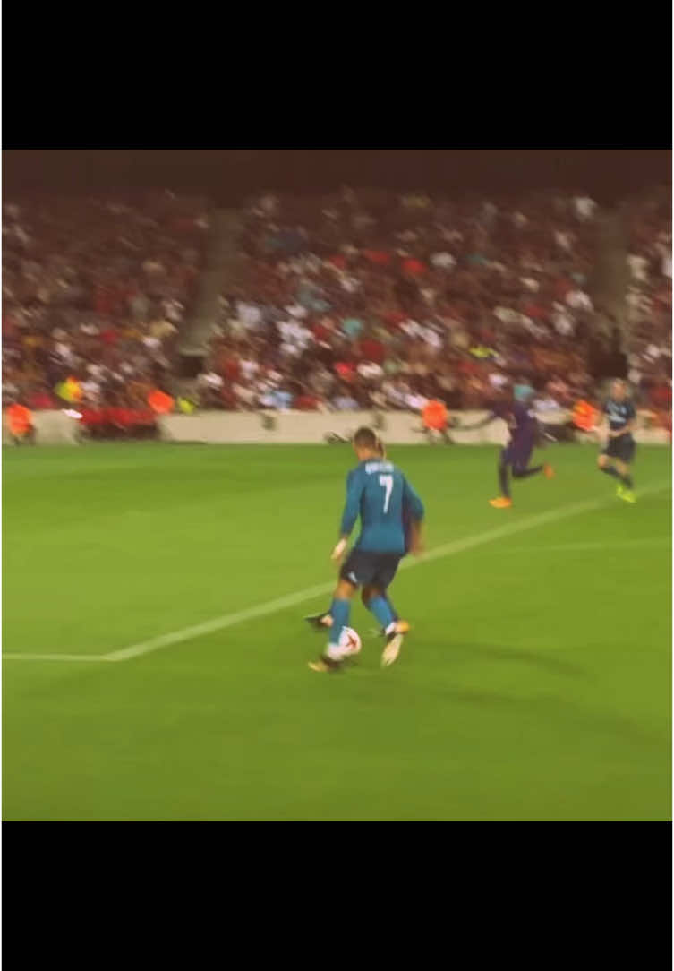 Late night finds… #ronaldo #cristiano #siuu #realmadridfc #football #futbol #nostalgia #latenightfinds 