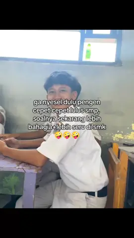 baru kerasa ternyata di smk lebih seru dibanding smp #fyp #gaksukaskip📵 