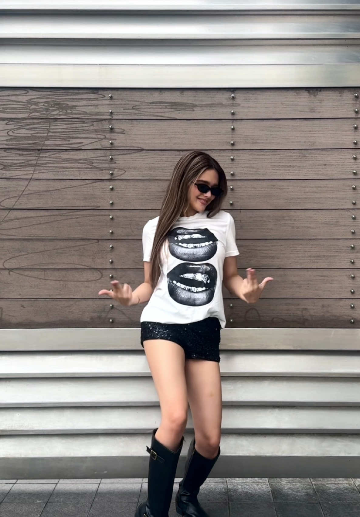 perfect body & perfect fits 🖤  Use my code “Criza” for discount :) from @SHEIN Philippines DAZY