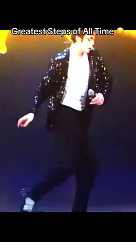 #amapiano #amapianodance #michealjackson #michealjacksonchallenge #capcuttemplate 