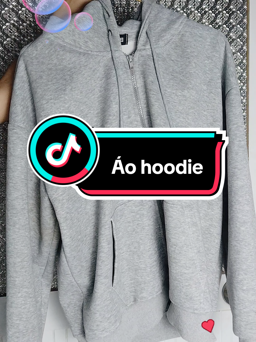@Rì Viu @Rì Viu   Áo Hoodie Zip FERRARI 🩶🤍 #aohoodie #aokhoachoodie #thoitrangnamnu #thoitrang #kimtuyenriviu 