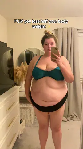 SHE DID IT 🥺🥺 #weightloss #transformation #weightlosstransformation #GlowUp 