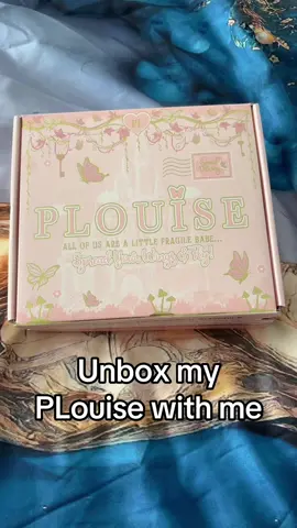 @PLOUISE #lipgloss #lips #unbox #new #preppylips #fyp #tik_tok 