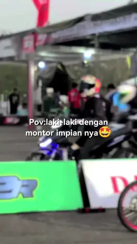 di bantu follow nya ya😁#lakilakidenganmontorinpiannya#mxking#mxkingmalaysiastyle#mxking150#tred#fyp#mxkingindonesia