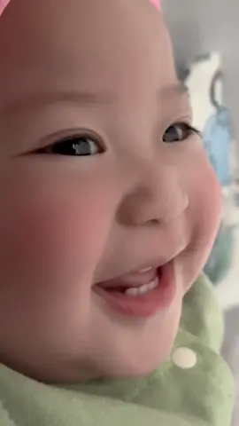 So cute #scarepeople #prank #funny #viral #haha #fyp #funnyprank #scareprank #action #acting 