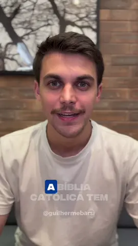 Por que há divergências entre as Biblias católica e protestante? Gostou do vídeo? Compartilhe com seus amigos e familiares! #cristao #jesus #cristo #fé #igreja #biblia 