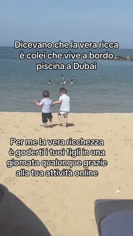 #lavoroonline #lavorodacasa #mamma #viralvideos #offrolavoro 