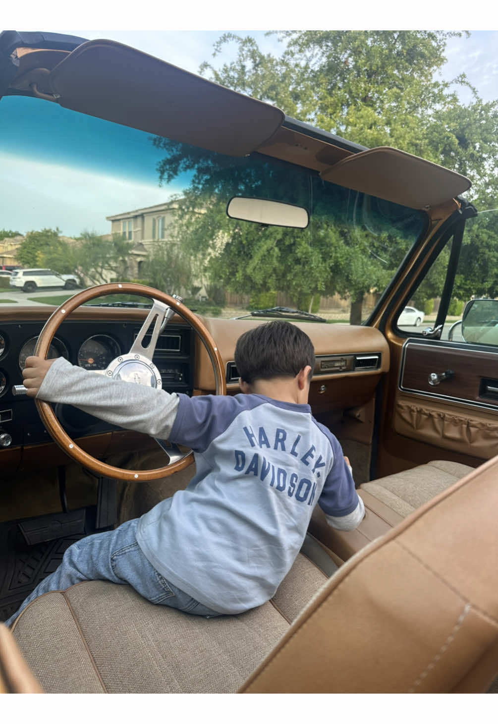 My POV #sunday #sundayfunday #grandpa #73blazer #blazer #chevy #chevyblazer 