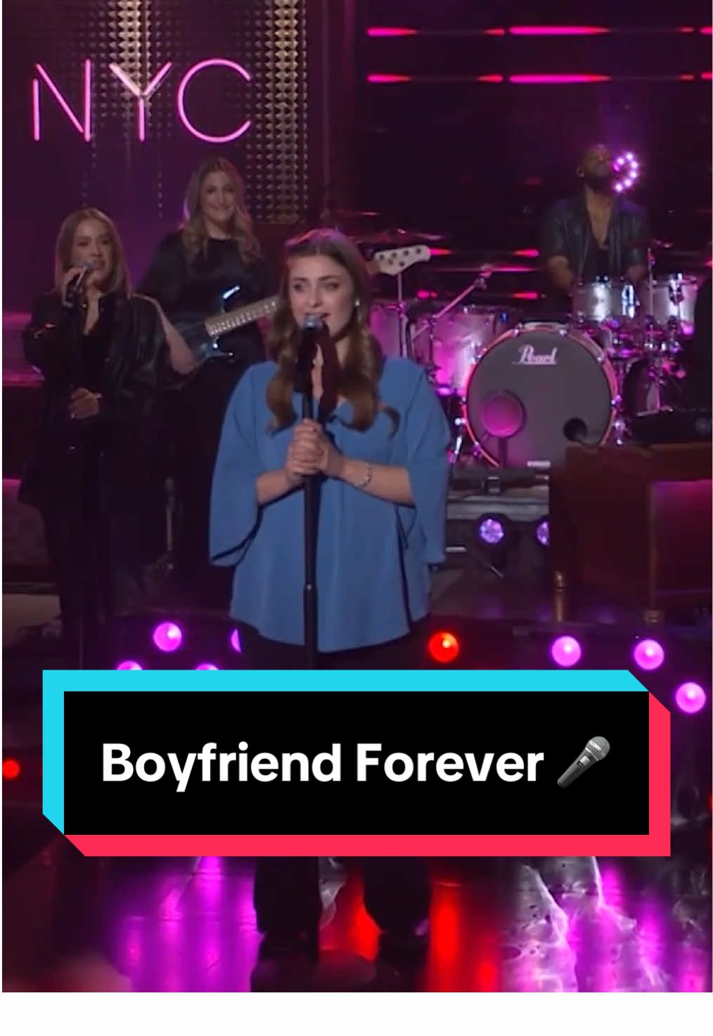 #LoveontheSpectrum star Abbey performs 'Boyfriend Forever' 🎶 #abbeyanddavid @Abbey @Netflix #boyfriendforever 