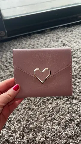 #tiktokshop #foryoupage #walletforwomen 