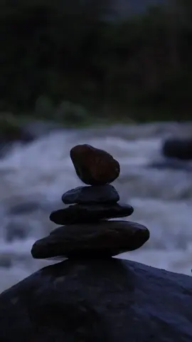 ¿Qué se supone que deberia quedar de mí, si me rompí con lo que se fue y cómo sostener lo que queda? #reels #psicologia #ruptura #viral #paratii #reflexion #fypシ゚ 